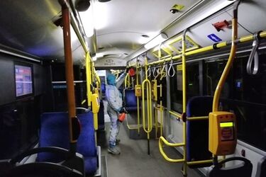 Efekty koronawirusa: BiKeRów na razie nie będzie, dezynfekcja autobusów BKM i przejść 