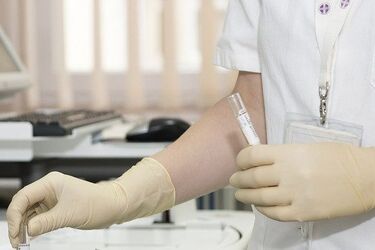 Przybywa zakażonych koronawirusem w Polsce. Zmarła 7 osoba 