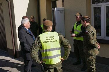 Środki ochrony osobistej dla szpitali, stacji krwiodawstwa i pogotowia