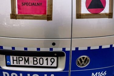 Zażądał alkoholu i pizzy. "Inaczej sam pójdę i będę zarażał"