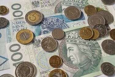 180 mln zł na sprzęt komputerowy i internet dla uczniów oraz nauczycieli