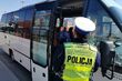 Autobusy do kontroli. Policja sprawdza, czy zajęta jest tylko połowa miejsc
