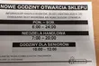 Biedronka do północy a nawet całodobowo. Klienci się cieszą, a pracownicy?