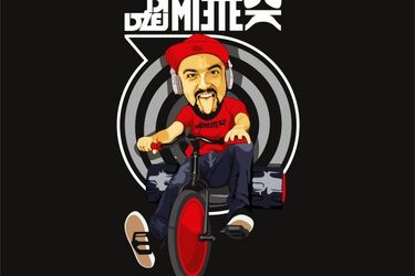 Występował w "Kto poślubi mojego syna", teraz śpiewa "Tylko dance ma sens" [WIDEO]