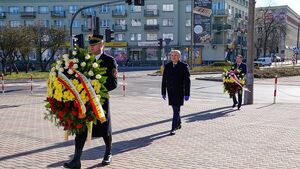 Upamiętniono ofiary katastrofy smoleńskiej. Minęło już 10 lat [ZDJĘCIA]