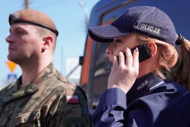 Kwarantanna i zakaz zgromadzeń. Posypały się kolejne mandaty