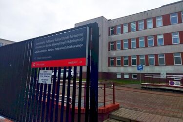 Dwóch kolejnych zarażonych koronawirusem. Jeden trafił do szpitala jednoimiennego