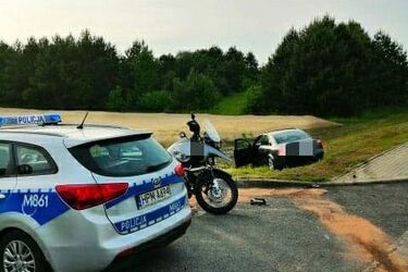 Nie spojrzał w lusterka. Motocyklista w szpitalu