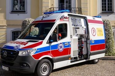 Boją się kombinezonu i przyłbicy. Jak badać przedszkolaków podczas epidemii?