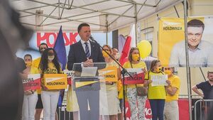 Szymon Hołownia w Białymstoku. Mieszkańcy przyszli licznie na spotkanie [ZDJĘCIA]