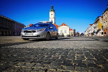 Zaatakował i uderzył pokrzywdzonego w głowę. 24-latek odpowie za rozbój