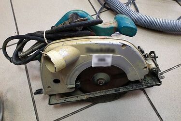 Zatrzymali złodzieja elektronarzędzi. 39-latek usłyszał zarzut