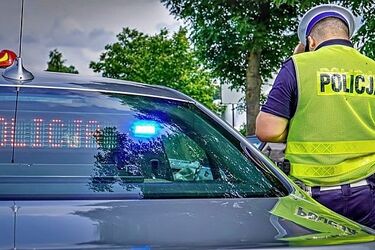 Tragiczny wypadek na drodze gminnej. Mężczyzna zginął na miejscu