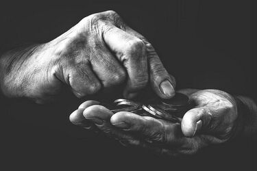 Bieda w Podlaskiem: dziedziczenie ubóstwa coraz częstsze, jeśli pomoc, to tylko finansowa