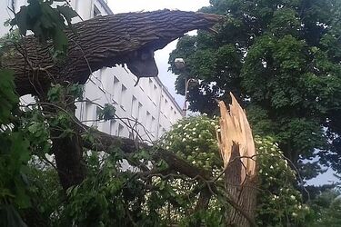 Upał daje się we znaki. Synoptycy prognozują burze z gradem