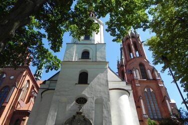 Muzyka w starym kościele. Na koncerty wstęp jest wolny 