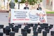 Ile wody potrzeba do produkcji hamburgera? Uliczna akcja promująca wegetarianizm