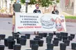 Ile wody potrzeba do produkcji hamburgera? Uliczna akcja promująca wegetarianizm