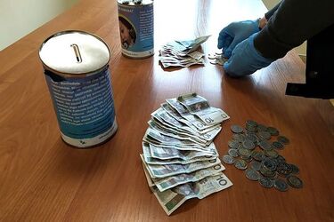 Ukradli puszki z pieniędzmi na leczenie chorego dziecka