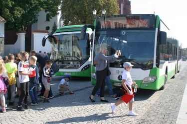 Dzień bez samochodu. Darmowe autobusy nawet poza granicami miasta