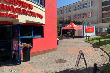 Coraz większe zainteresowanie komercyjnymi testami na COVID-19