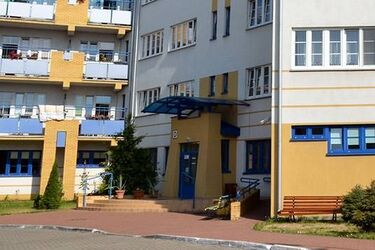 Koronawirus opanował DPS przy ul. Baranowickiej. Zarażonych kilkadziesiąt osób