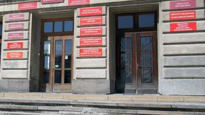 Wykładowcy UwB chcą dymisji ministra Czarnka. Wystosowali list do prezydenta [PODPISY]