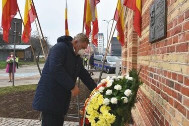 101. rocznica urodzin prezydenta Kaczorowskiego. Był Honorowym Obywatelem Białegostoku 