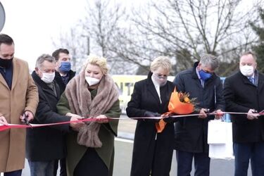 To największa inwestycja dzięsięcioleci. Otwarto wyczekany wiadukt nad torami