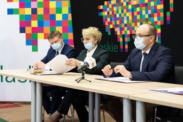 Kolejny rok rządów za nami. Zarząd województwa podsumował swoje działania