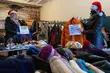 Zimowa odzież do wzięcia. Potrzebujący mogą zgłaszać się m.in. po czapki i kurtki
