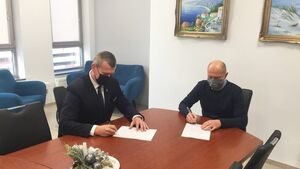 Firma z Białegostoku wykupiła 4 działki w Podstrefie Łapy. Rozbuduje centrum logistyczne