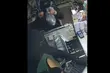 Rozbój na stacji paliw. Policja prosi o pomoc