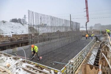 Dzięki temu wiaduktowi przyspieszą pociągi na trasie Białystok - Warszawa
