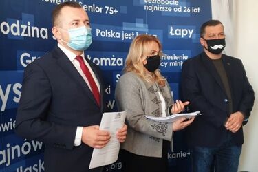 Radni PiS: "zimowe odśnieżanie nie funkcjonuje". Przedstawili wnioski do prezydenta