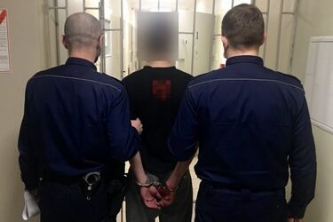 19-latek z zarzutem rozpijania małoletniej