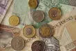 Uwaga na oszustów. Fałszywi wolontariusze chodzą po mieszkaniach