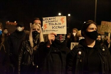 8 marca bez kompromisów. Strajk Kobiet na Rynku Kościuszki