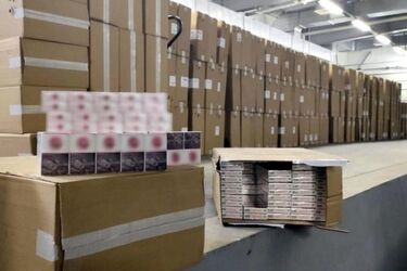 Ogromny przemyt. W naczepie miały być gwoździe