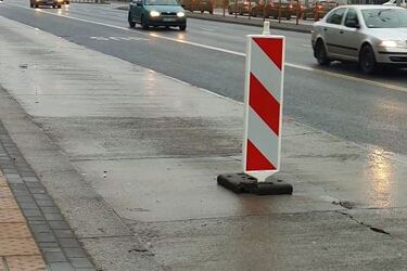 Utrudnienia drogowe w Białymstoku. Rozpoczęła się przebudowa ul. Mickiewicza