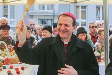 Abp Tadeusz Wojda żegna się z Białymstokiem. Uroczyste pożegnanie w katedrze