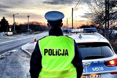 Nie ustąpił pierwszeństwa przejazdu. Kierowca jednośladu trafił do szpitala