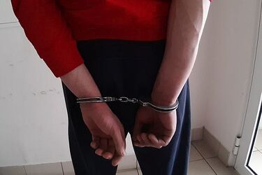 Pobił i zaczął uciekać. Drugi po odzyskaniu przytomności też dał dyla