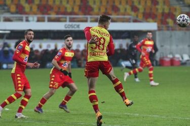 Ściąga kibica. Gra Ekstraklasa oraz I, II i III liga, a także CLJ