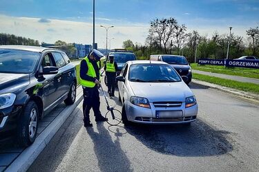 Wypadek na ul. Produkcyjnej. Ruch odbywa się wahadłowo