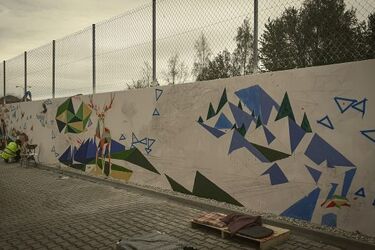 Sztuka powinna wychodzić do ludzi. Nowy mural na terenie miasta