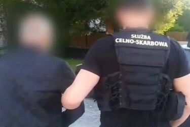 Rozbito międzynarodowy gang. Transferowali do Azji pieniądze z przestępstw podatkowych