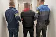 Skakał po nagrobkach i rzucał zniczami