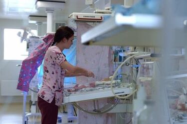 Strajk ostrzegawczy pielęgniarek i położnych. Narzekają na warunki płacy i pracy