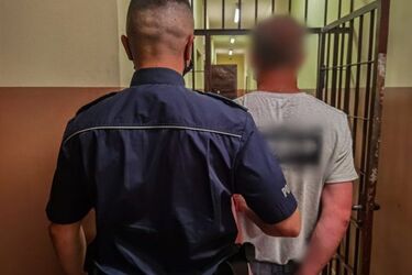 Awanturująca się konkubina, alkohol i 30-latka wina